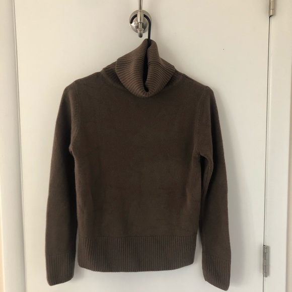 Vintage Turtleneck Sweater - Picture 1 of 2